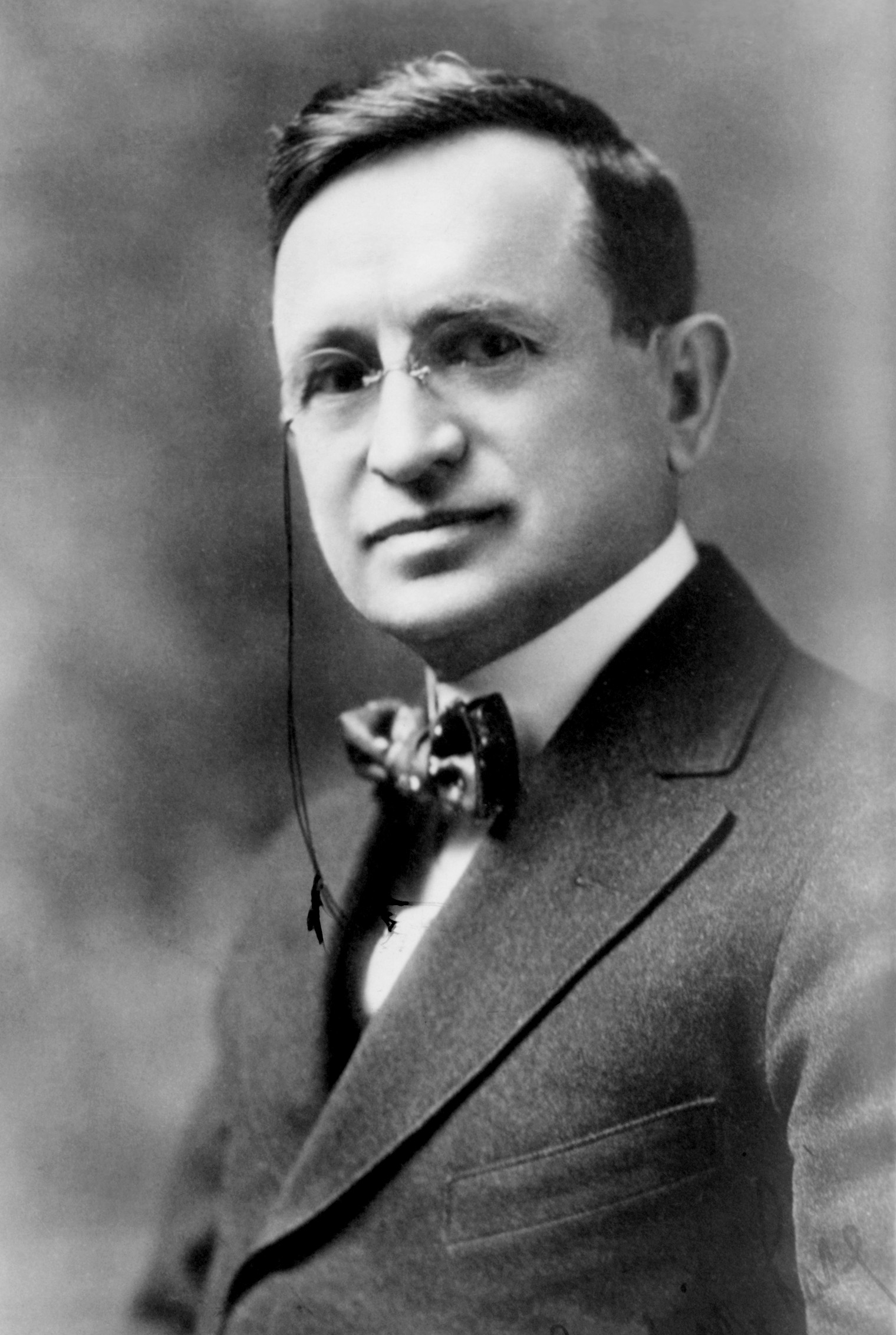 RF100b12f380WickliffeRose_Display REsource