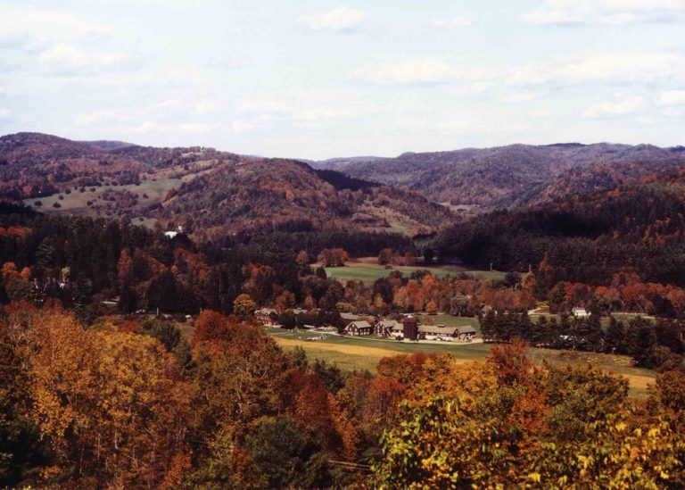 Woodstock Billings Farm from Mt Peg 1999_Display REsource